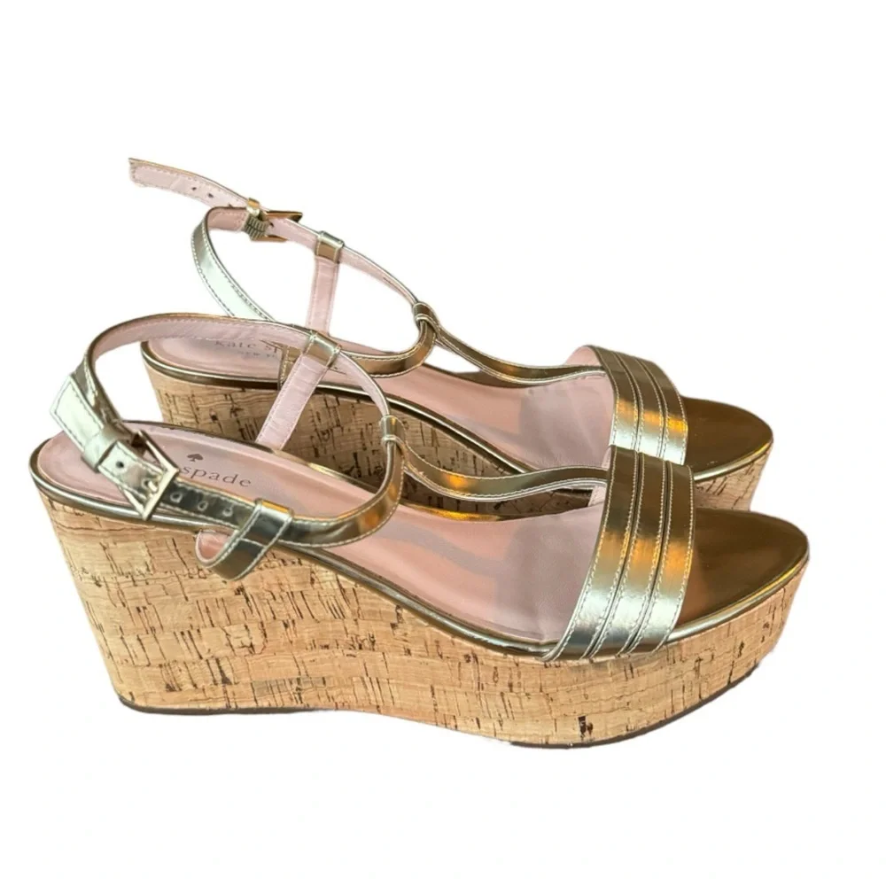 Kate Spade New York Tallinn Metallic Gold Cork Womens Buckle Strap Wedges Sz 10